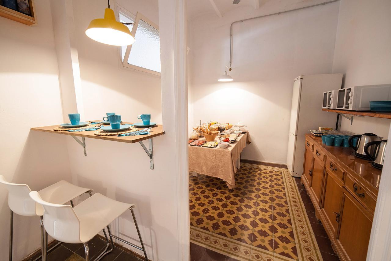 Bed and Breakfast Bed In Жирона Экстерьер фото