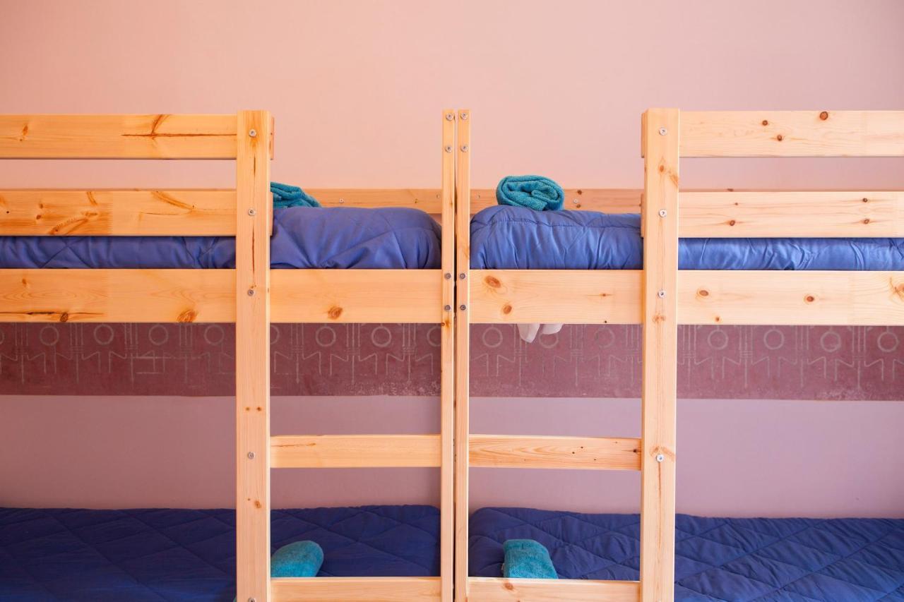 Bed and Breakfast Bed In Жирона Экстерьер фото